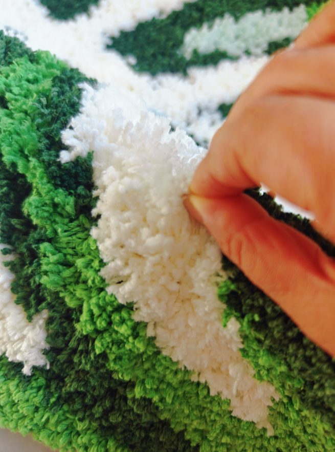 OEM Design Monstera Leaf Foot Mat Non Slip Microfiber Bath Mat Ultra Soft Washable Plant Leaves Shaped Tufted Rug