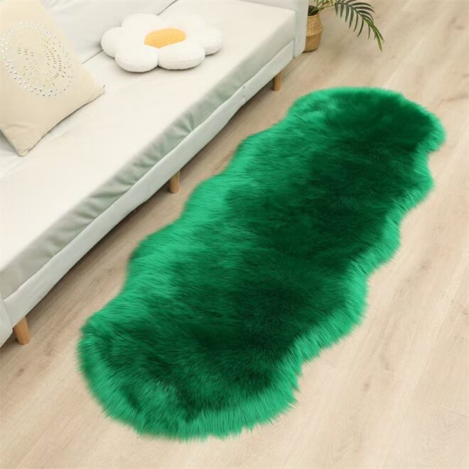 Faux Sheepskin Fur Area Rugs for Bedroom Carpet